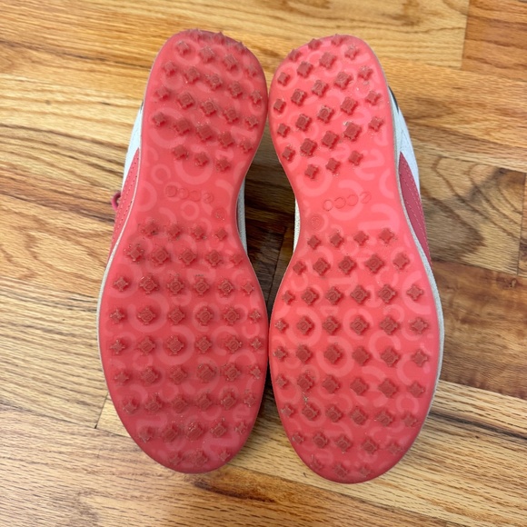 WOMEN'S ECCO GOLF SHOES - Picture 6 of 9